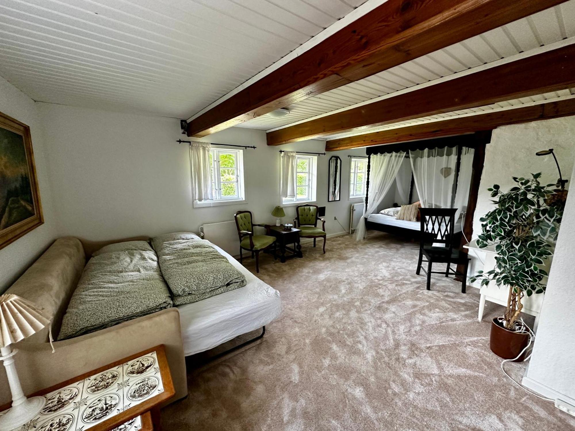 Enghavegaard Guesthouse 뉘보르 외부 사진